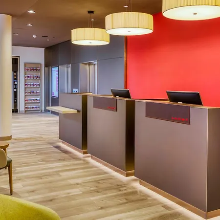 Hotel Nuernberg City Center By Leonardo Hotels-2
