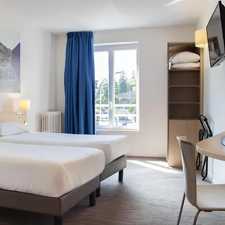 Brit Hotel Mâcon Centre Gare-3
