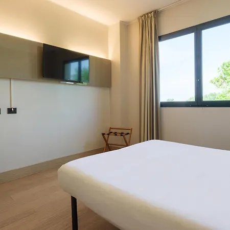 B&B Hotel Faenza-3