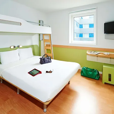 Ibis Budget Cergy St Christophe-2