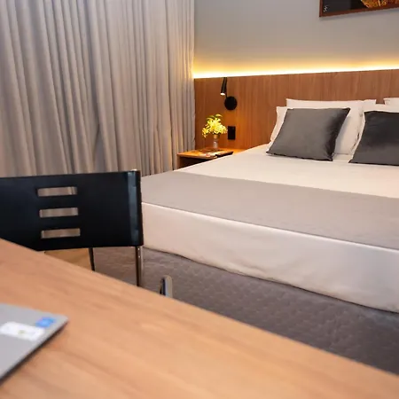 Delcas Hotel-2