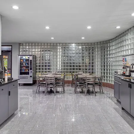 Surestay Hotel By Best Western Spring North Houston-2