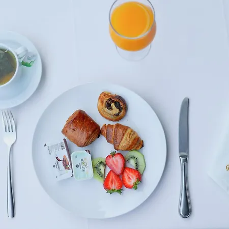 Grand Hotel & Spa Tirana-3