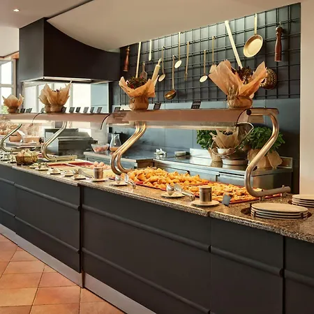 Maistra Select Pineta Hotel-2