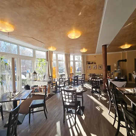 Hotel Garni Auszeit-3