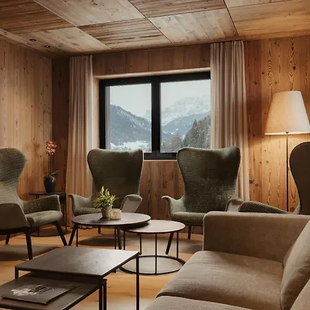 Luxury B&B August-2