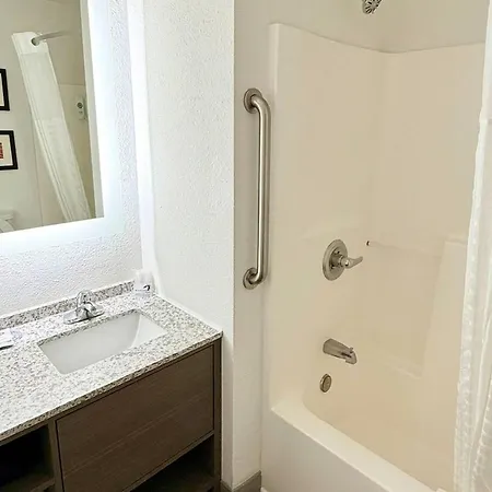 Comfort Inn Gallup I-40 Exit 20-3