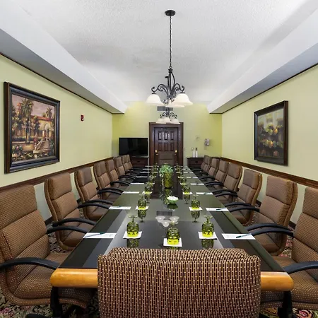Mcm Elegante Suites Abilene-2