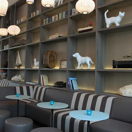 Motel One Bremen-3