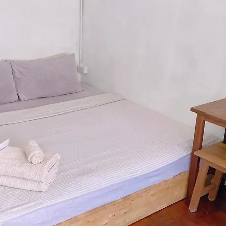 Wayside Guesthouse-3