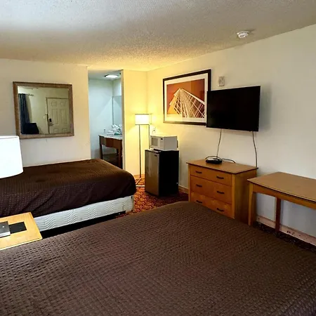 Woodbridge Inn By Oyo Rome-3