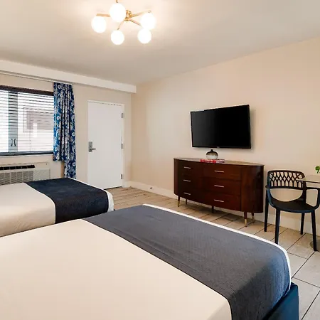 Waterside Hotel And Suites-2
