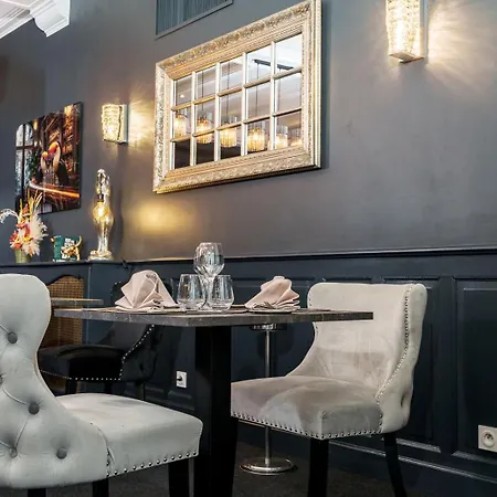 Logis Hotel Le Parc-3