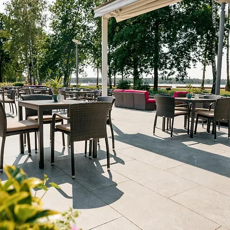 Seehotel am Tankumsee-2