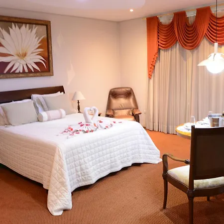 Skalla Hotel Nova Odessa-2