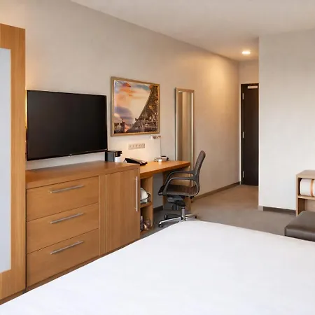 Hyatt Place Pasadena-3