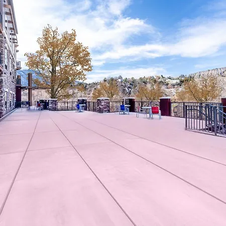 Holiday Inn Express Durango Downtown- Animas River-3