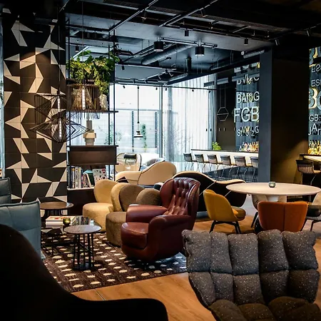 Motel One Karlsruhe-2