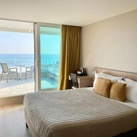 Hôtel La Plage-2