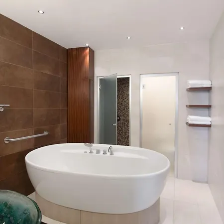 Radisson Blu Carlton Hotel, Bratislava-3