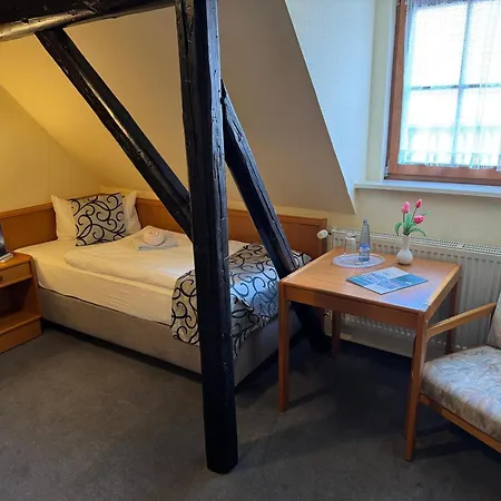 Hotel Zum Kanzler-2