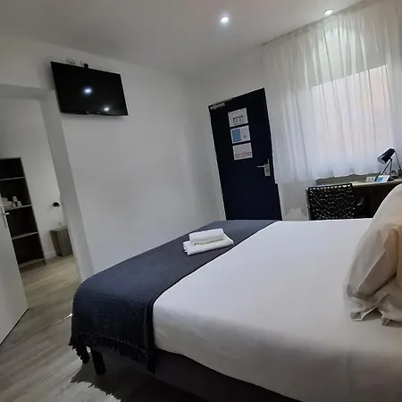 Brit Hotel Confort Manosque Cadarache-3