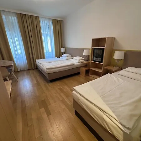 Hotel Caroline-3