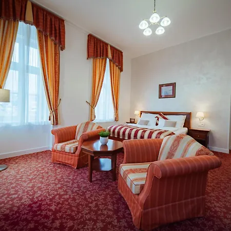 Hotel Ontario-3