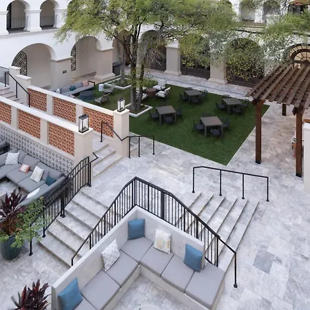 Doubletree By Hilton Austin-3