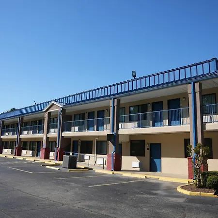 Baymont By Wyndham Manning-2