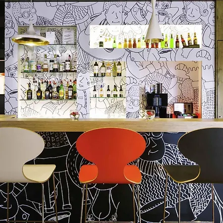 Ibis Versailles Chateau-2