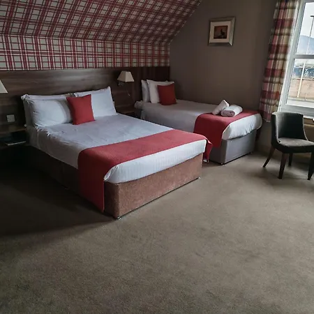 Chieftain Hotel-2