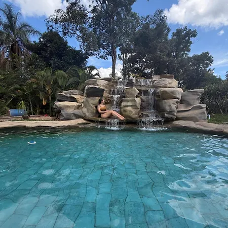 Pousada Villa da Serra-3