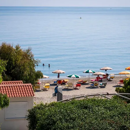 Testa di Monaco - Natural Beach Village-2