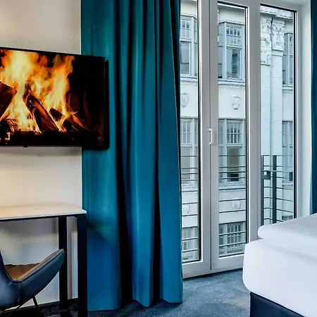 Motel One Leipzig-Nikolaikirche-2