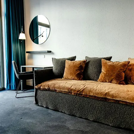 Motel One Leipzig-Nikolaikirche-3