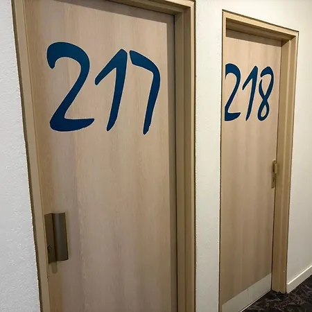 Contact Hotel Des Etats-Unis-2