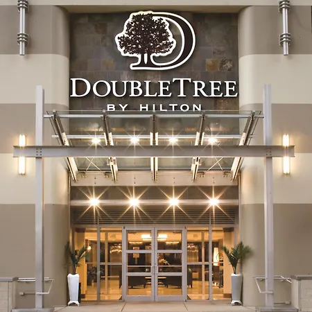 Doubletree By Hilton Hotel & Suites Pittsburgh Downtown-3