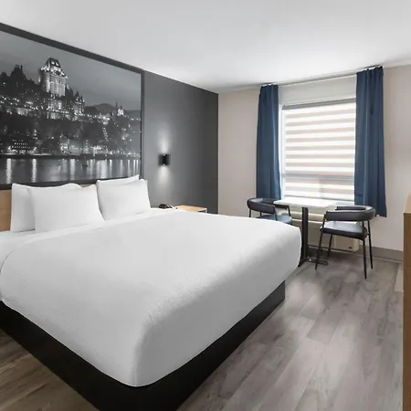 Super 8 By Wyndham Quebec City-2