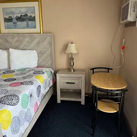 Regal Inn Hampton Beach-2