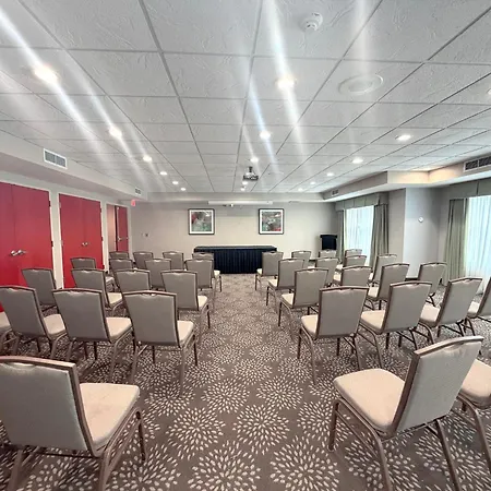 Holiday Inn Express & Suites - Olathe North By Ihg-3
