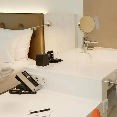 Elaya Hotel Kleve, Trademark Collection By Wyndham-3