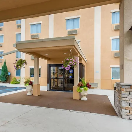 Comfort Inn & Suites Wilkes Barre - Arena-2