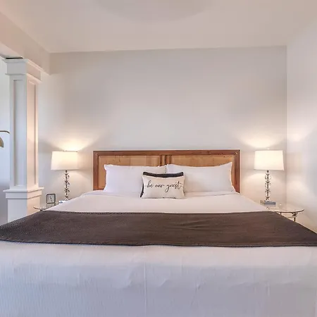 The Orenco Station Hotel-2