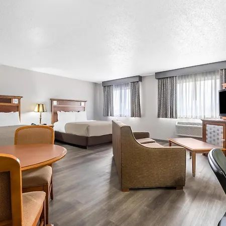Quality Inn Near Monument Health Rapid City Hospital-2