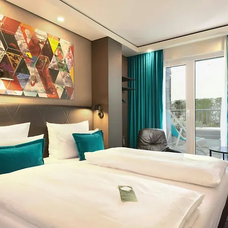 Motel One Frankfurt-Römer-2