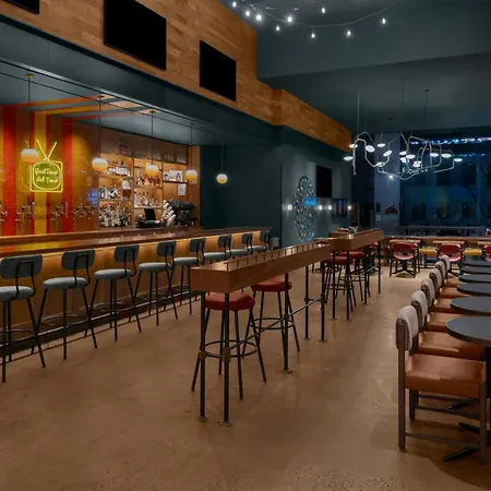 Moxy Nyc Downtown-2