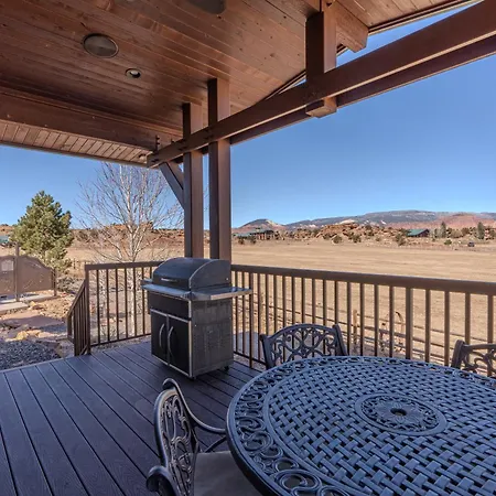 Cougar Ridge Resort-2