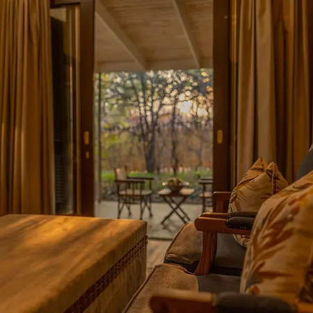 Mbano Manor Hotel Victoria Falls-3