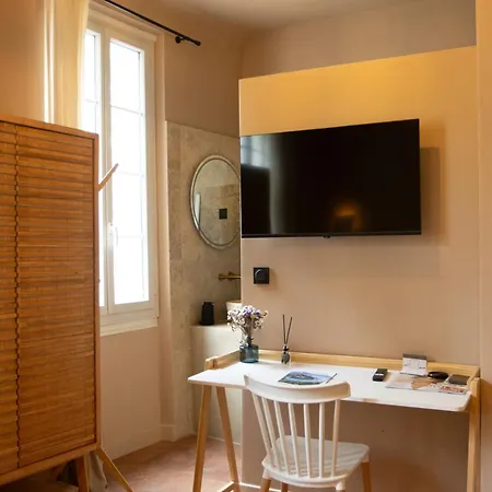 Le Clos Des Aromes-3